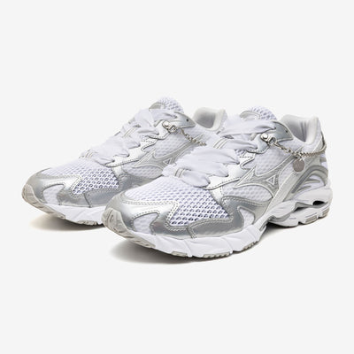 WAVE RIDER 10 ''JEWELS'' Sneaker