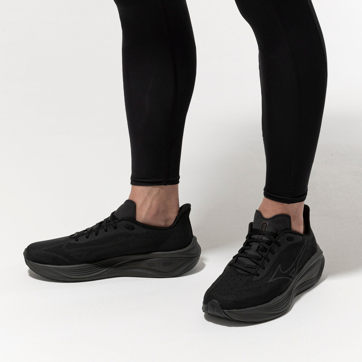 NEO COSMO Schuhe