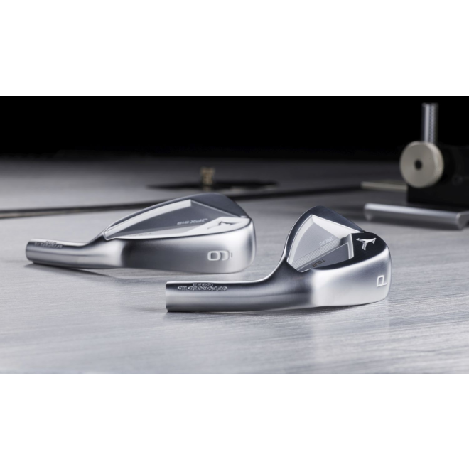 MIZUNO JPX 921 Forged